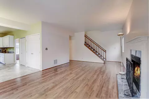 Other - 401 Old Oak Cir, Algonquin, IL 60102 photo 8 of 15