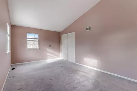 Other - 401 Old Oak Cir, Algonquin, IL 60102 photo 11 of 15