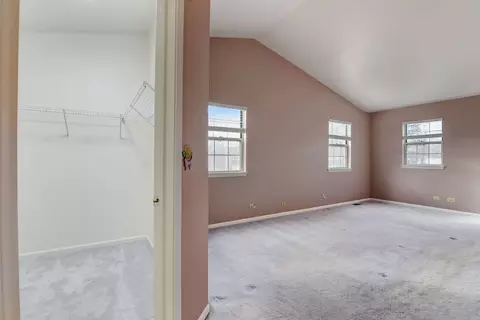 Other - 401 Old Oak Cir, Algonquin, IL 60102 photo 12 of 15
