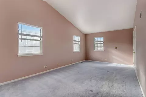Other - 401 Old Oak Cir, Algonquin, IL 60102 photo 10 of 15