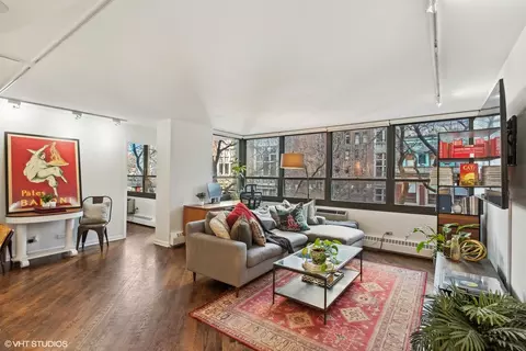 33 E Cedar St #4E, Chicago, IL 60611 photo 2