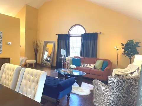 Living - 1805 Brighton Ln, Plainfield, IL 60585 photo 5 of 11