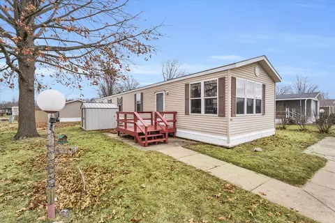 625 Williamson St, Mahomet, IL 61853