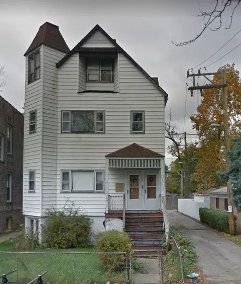 7014 S Woodlawn Ave, Chicago, IL 60637