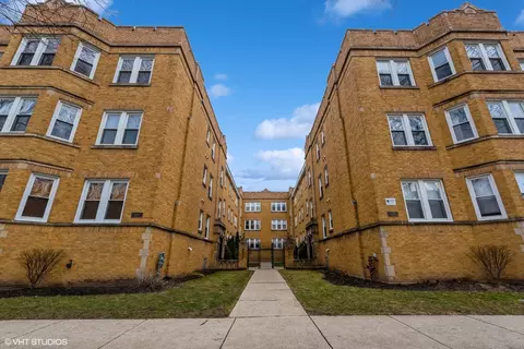 4851 N Wolcott Ave #2E, Chicago, IL 60640