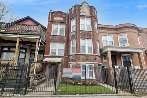 822 E 52nd St, Chicago, IL 60615