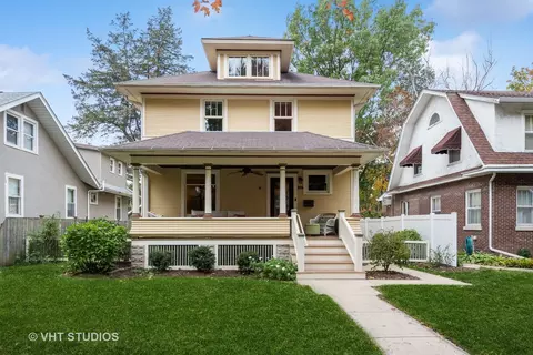 209 N Columbia St, Naperville, IL 60540