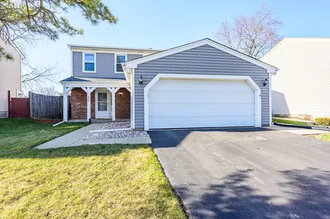 750 Meade Ln, Roselle, IL 60172