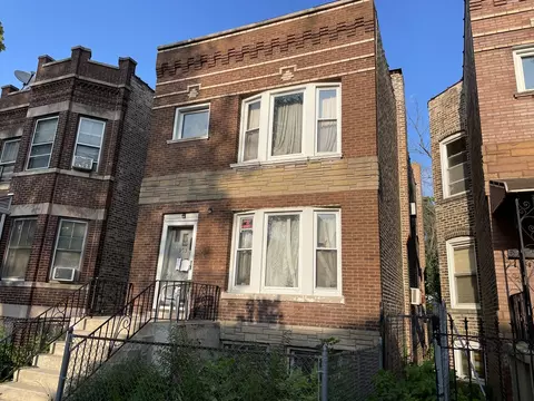 951 N Avers Ave, Chicago, IL 60651