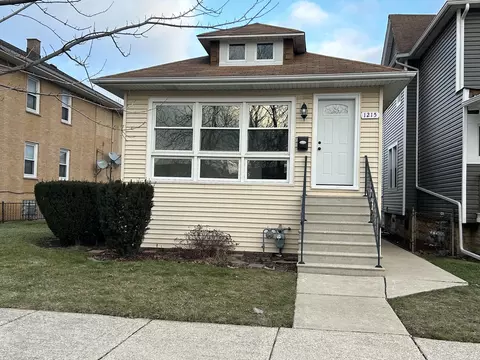 1215 N 20th Ave, Melrose Park, IL 60160
