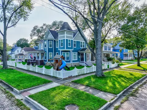 643 Congress St, Ottawa, IL 61350 photo 2
