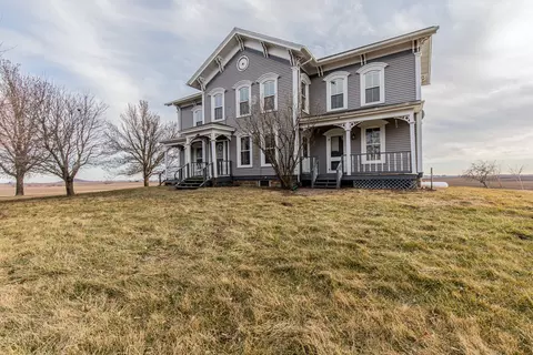 31182 2050 North Ave, Arlington, IL 61312