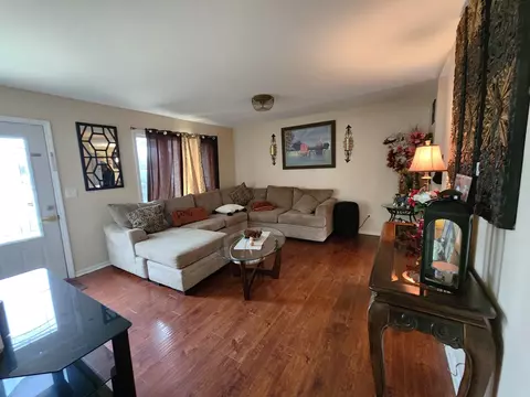 Living - 1161 Hecker Ct, Elgin, IL 60120 photo 5 of 5