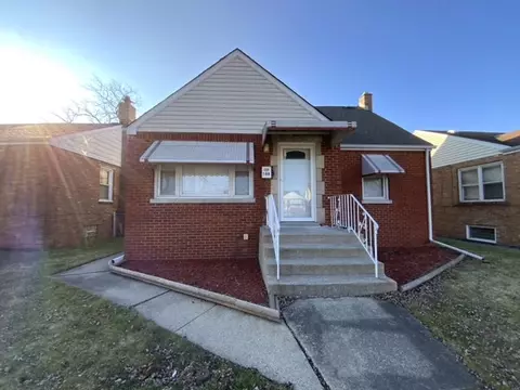388 Paxton Ave, Calumet City, IL 60409