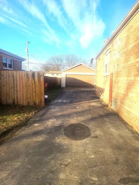 14546 Keeler Ave, Midlothian, IL 60445 photo 3