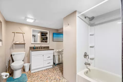 2916 Ruby St, Franklin Park, IL 60131 photo 29