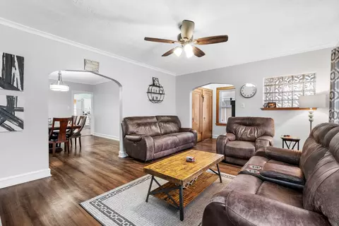 2916 Ruby St, Franklin Park, IL 60131 photo 8