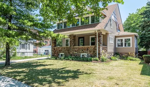 4009 Dubois Blvd, Brookfield, IL 60513