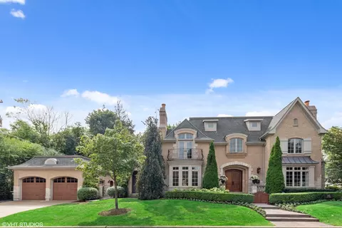 303 E Fairview St, Arlington Heights, IL 60005