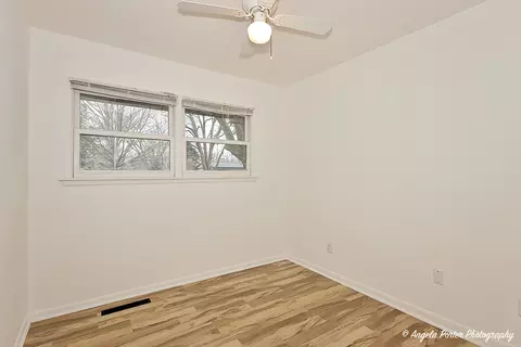 1417 Beach Rd, Mchenry, IL 60050 photo 14