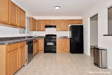 1417 Beach Rd, Mchenry, IL 60050 photo 10