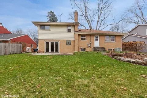 1330 S Main St, Wheaton, IL 60189 photo 19