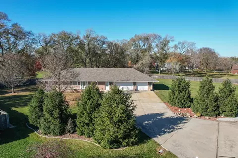 3605 Susan Ln, Morris, IL 60450
