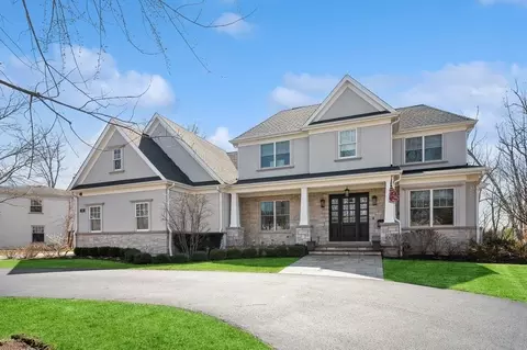 824 Moseley Rd, Highland Park, IL 60035