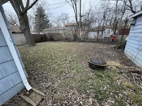 256 Renee Ter, Wheeling, IL 60090 photo 3