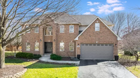 530 Arbor Ln, Oswego, IL 60543