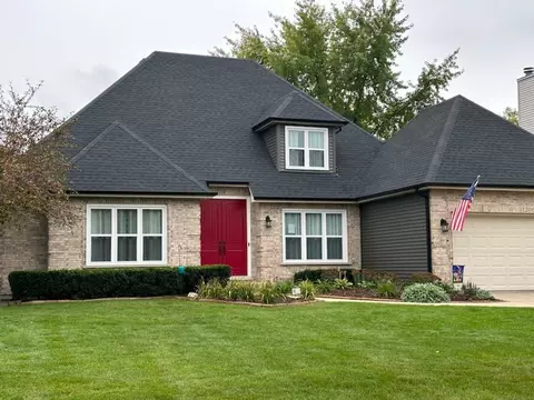 1206 Shoreline Dr, Aurora, IL 60504