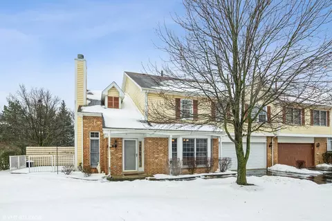 10289 Cambridge Dr, Mokena, IL 60448