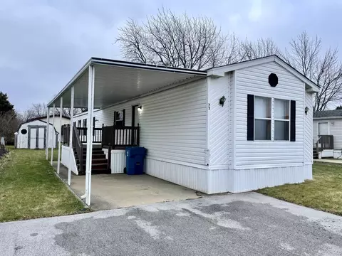 75 Cherry Ln, Bourbonnais, IL 60914