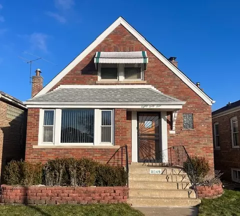 8049 S Sacramento Ave, Chicago, IL 60652