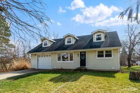 29 W209 National St, West Chicago, IL 60185