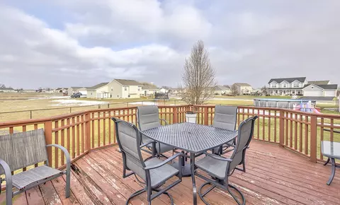 383 Red Fox Dr, Davis Junction, IL 61020 photo 24