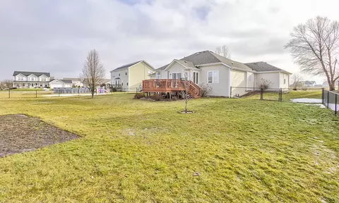 383 Red Fox Dr, Davis Junction, IL 61020 photo 28