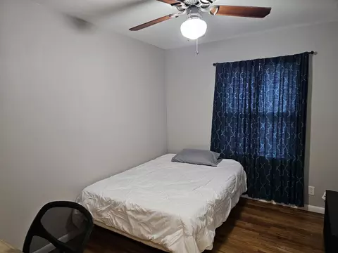 Bedroom - 111 W Cypress St, Normal, IL 61761 photo 2 of 6
