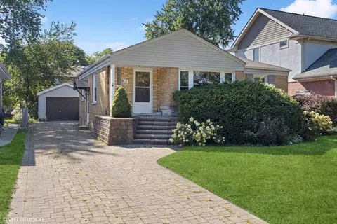 830 N La Grange Rd, La Grange Park, IL 60526