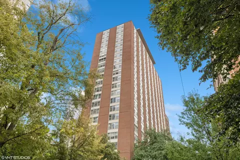 1325 N State Pkwy #12E, Chicago, IL 60610