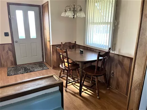 1506 Poplar St, Holiday Hills, IL 60051 photo 11