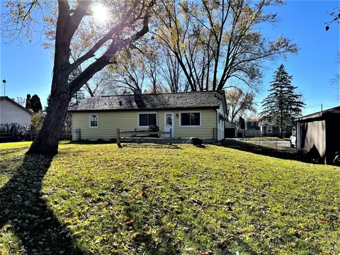 1506 Poplar St, Holiday Hills, IL 60051 photo 5