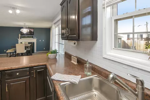 Kitchen - 2277 Elwood Ln, Normal, IL 61761 photo 2 of 11