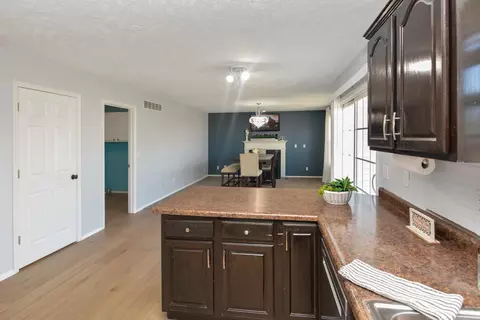 Kitchen - 2277 Elwood Ln, Normal, IL 61761 photo 5 of 11
