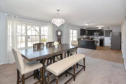 Dining - 2277 Elwood Ln, Normal, IL 61761 photo 3 of 9