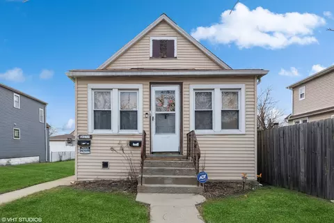 13320 S Avenue M, Chicago, IL 60633