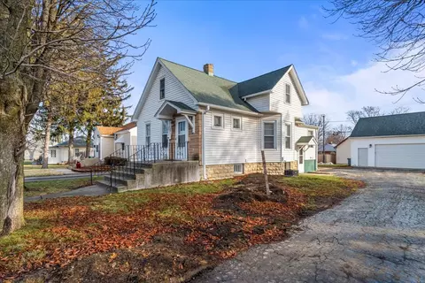 1206 Clement St, Joliet, IL 60435