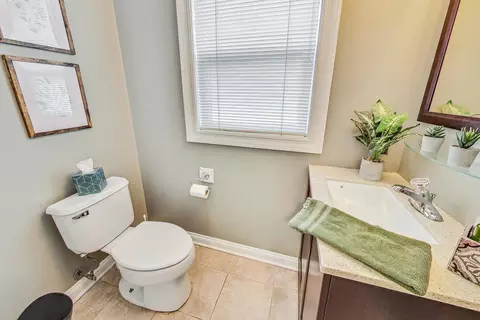 Bath - 289 Park Ave, Wheeling, IL 60090 photo 3 of 4