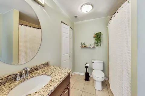 Bath - 289 Park Ave, Wheeling, IL 60090 photo 2 of 4