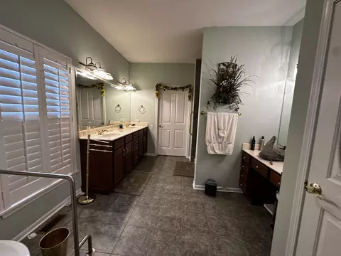 730 Fox Trail Ter, Cary, IL 60013 photo 9